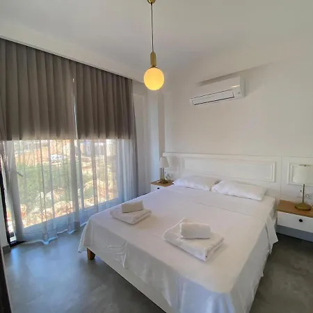 Hemera Apartment *