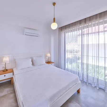 Hemera Apartment