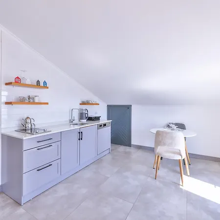 Hemera Apartment