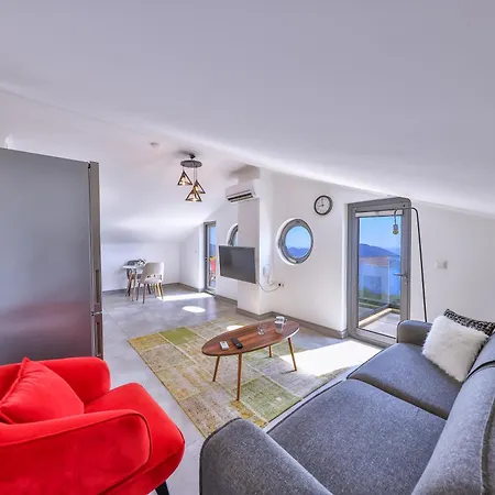 Hemera Apartment